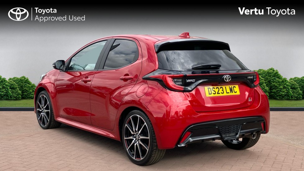 Toyota Yaris 1.5 Hybrid GR Sport 5dr CVT Hybrid Hatchback - Image 4