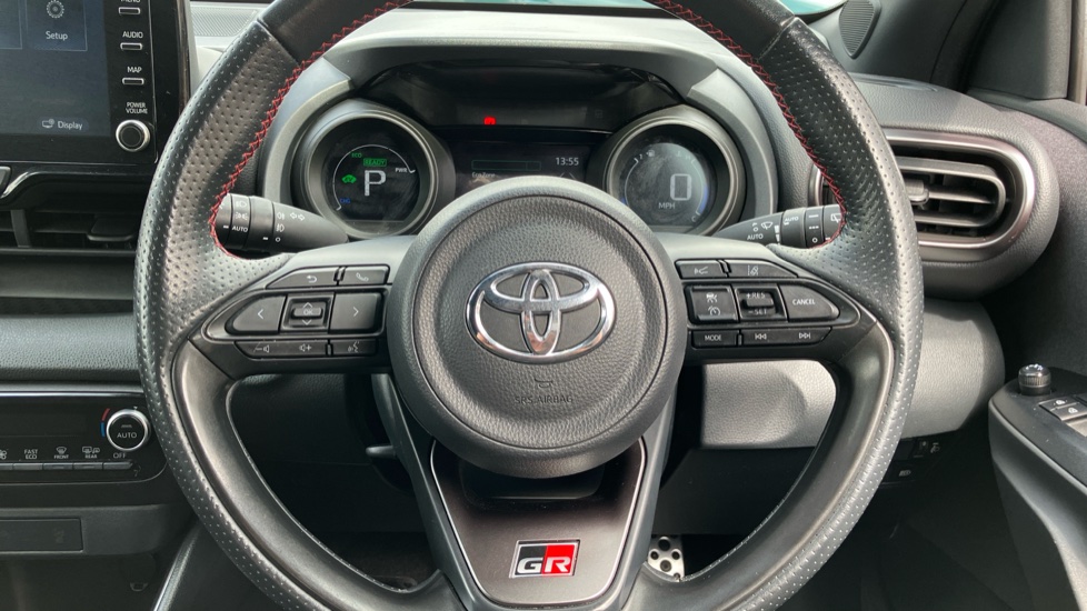 Toyota Yaris 1.5 Hybrid GR Sport 5dr CVT Hybrid Hatchback - Image 10