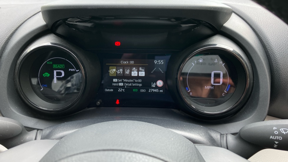 Toyota Yaris 1.5 Hybrid Excel 5dr CVT Hybrid Hatchback - Image 11
