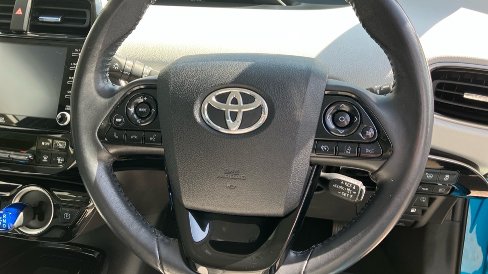Toyota Prius 1.8 PHEV Excel 5dr CVT Hatchback - Image 10