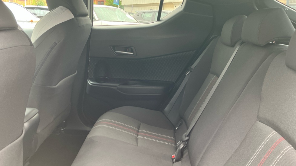 Toyota C-HR 1.8 Hybrid GR Sport 5dr CVT Hybrid Hatchback - Image 15