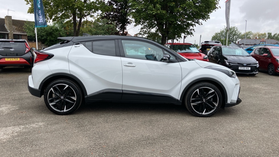 Toyota C-HR 1.8 Hybrid GR Sport 5dr CVT Hybrid Hatchback - Image 23