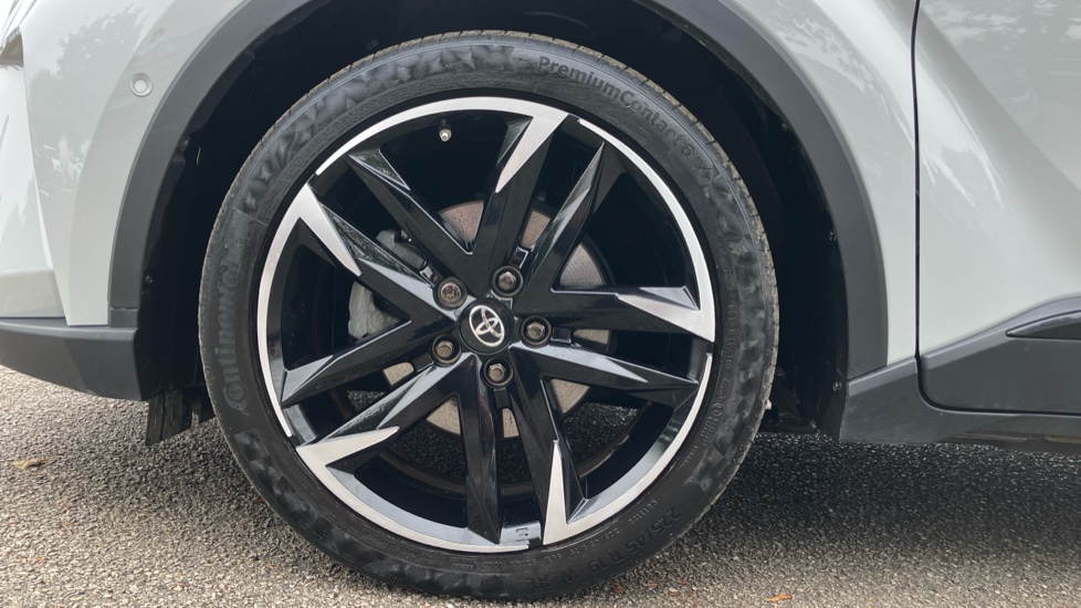 Toyota C-HR 1.8 Hybrid GR Sport 5dr CVT Hybrid Hatchback - Image 25