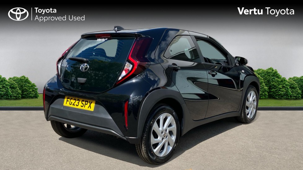 Toyota Aygo X 1.0 VVT-i Pure 5dr Petrol Hatchback - Image 2