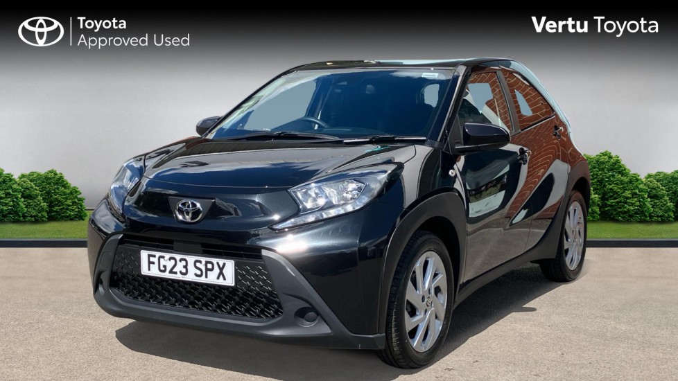 Toyota Aygo X 1.0 VVT-i Pure 5dr Petrol Hatchback - Image 3