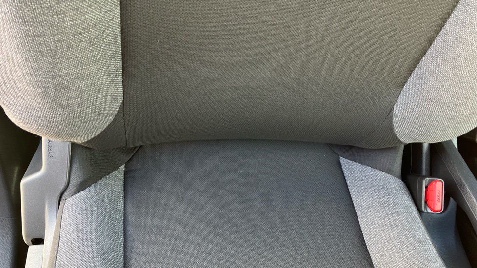 Toyota Aygo X 1.0 VVT-i Pure 5dr Petrol Hatchback - Image 14