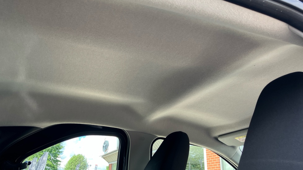 Toyota Aygo X 1.0 VVT-i Pure 5dr Petrol Hatchback - Image 19