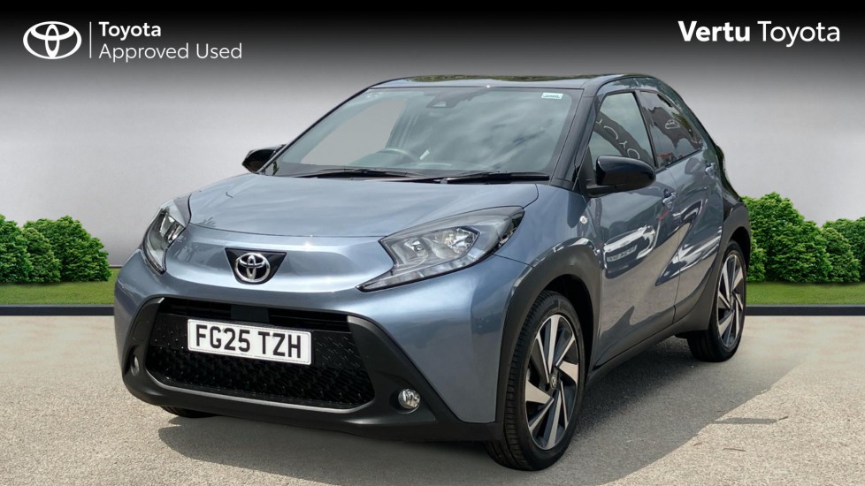 Toyota Aygo X 1.0 VVT-i Edge 5dr Petrol Hatchback - Image 3