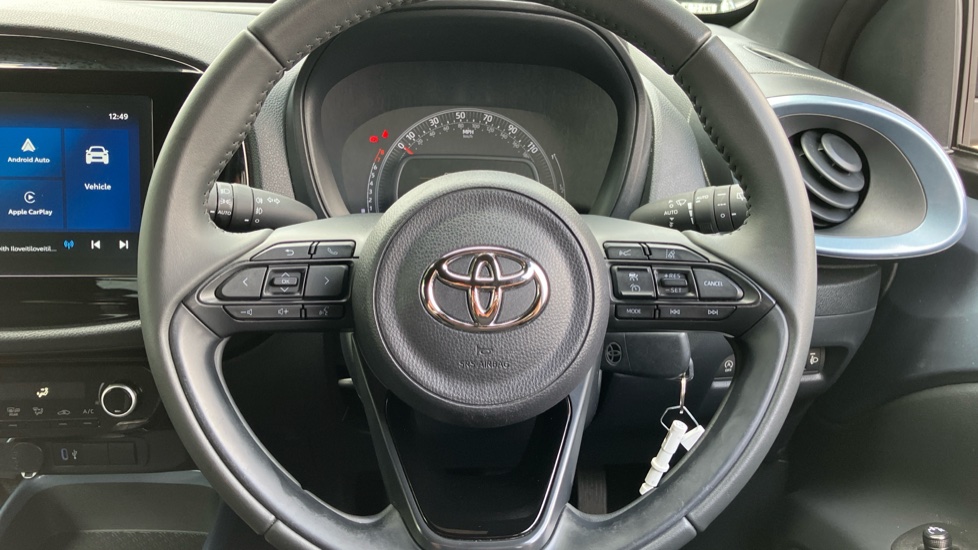 Toyota Aygo X 1.0 VVT-i Edge 5dr Petrol Hatchback - Image 10