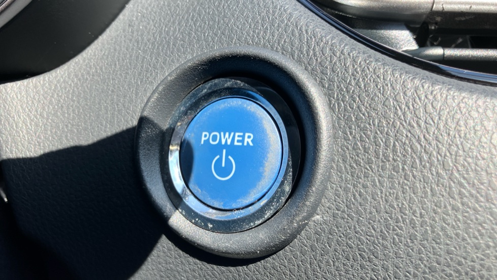 Toyota C-HR 2.0 Hybrid Dynamic 5dr CVT Hybrid Hatchback - Image 16