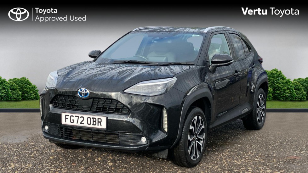 Toyota Yaris Cross 1.5 Hybrid Design 5dr CVT Hybrid Estate - Image 3