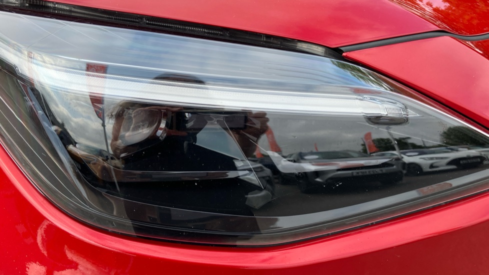 Toyota Yaris Cross 1.5 Hybrid Design 5dr CVT Hybrid Estate - Image 20