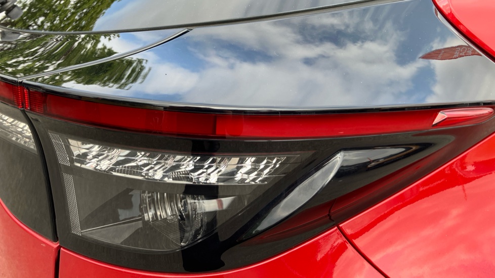 Toyota Yaris Cross 1.5 Hybrid Design 5dr CVT Hybrid Estate - Image 21