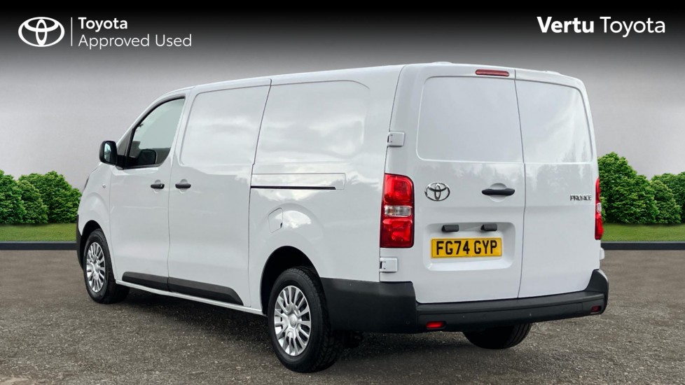 Toyota Proace L2 Diesel 2.0D 145 Icon Van - Image 4
