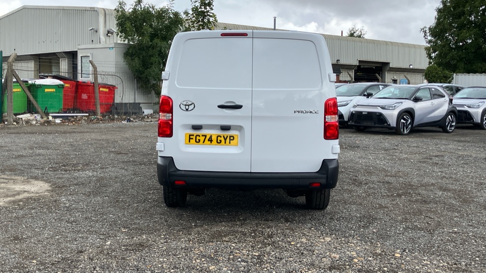 Toyota Proace L2 Diesel 2.0D 145 Icon Van - Image 26