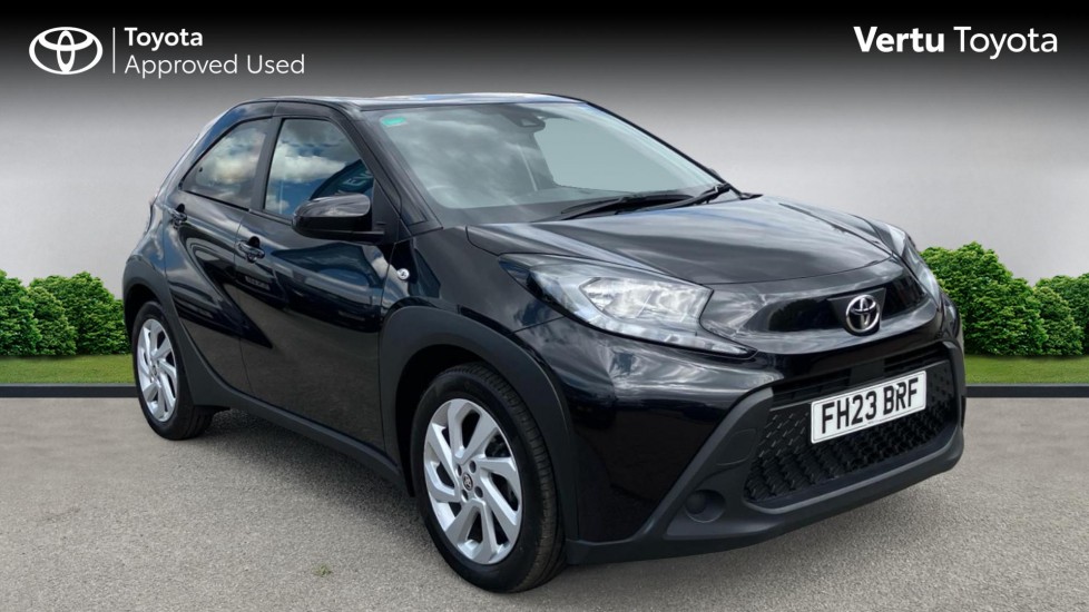 Toyota Aygo X 1.0 VVT-i Pure 5dr Petrol Hatchback - Image 1