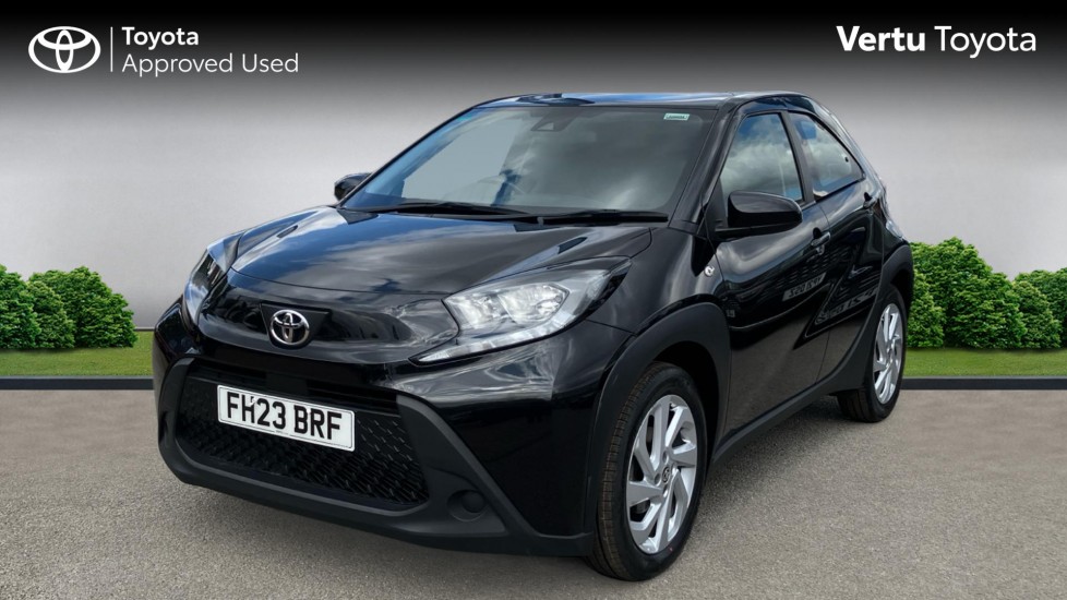 Toyota Aygo X 1.0 VVT-i Pure 5dr Petrol Hatchback - Image 3