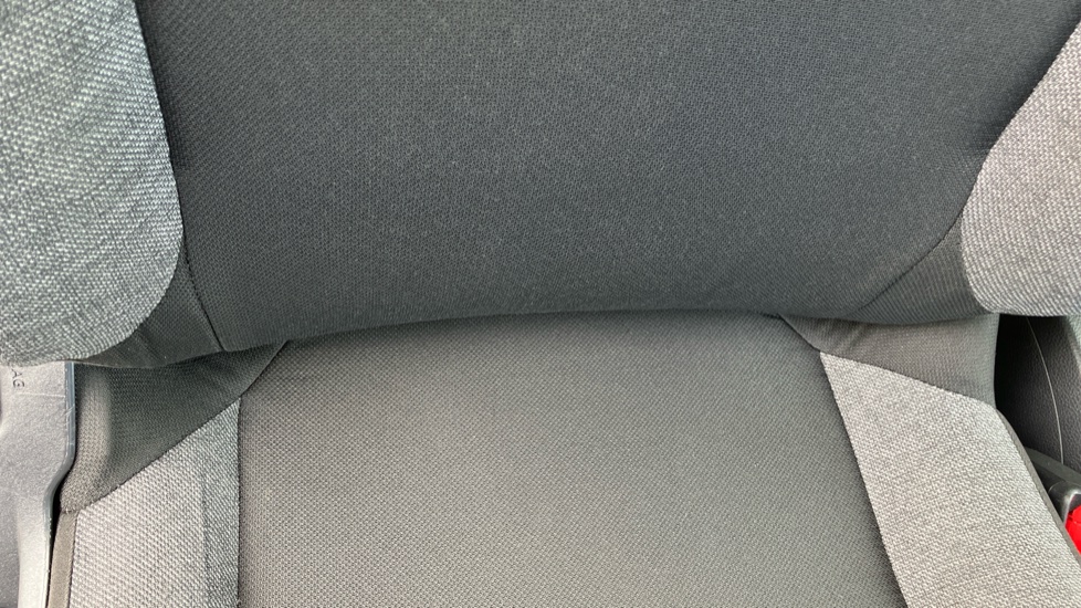 Toyota Aygo X 1.0 VVT-i Pure 5dr Petrol Hatchback - Image 14