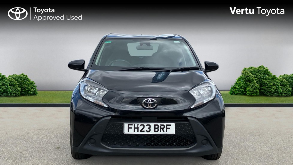 Toyota Aygo X 1.0 VVT-i Pure 5dr Petrol Hatchback - Image 22
