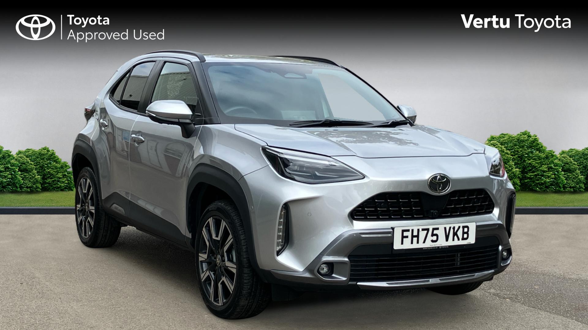 Toyota Yaris Cross listing photo