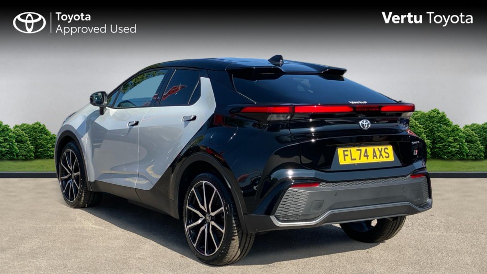 Toyota C-HR 2.0 PHEV GR Sport 5dr CVT Hatchback - Image 4