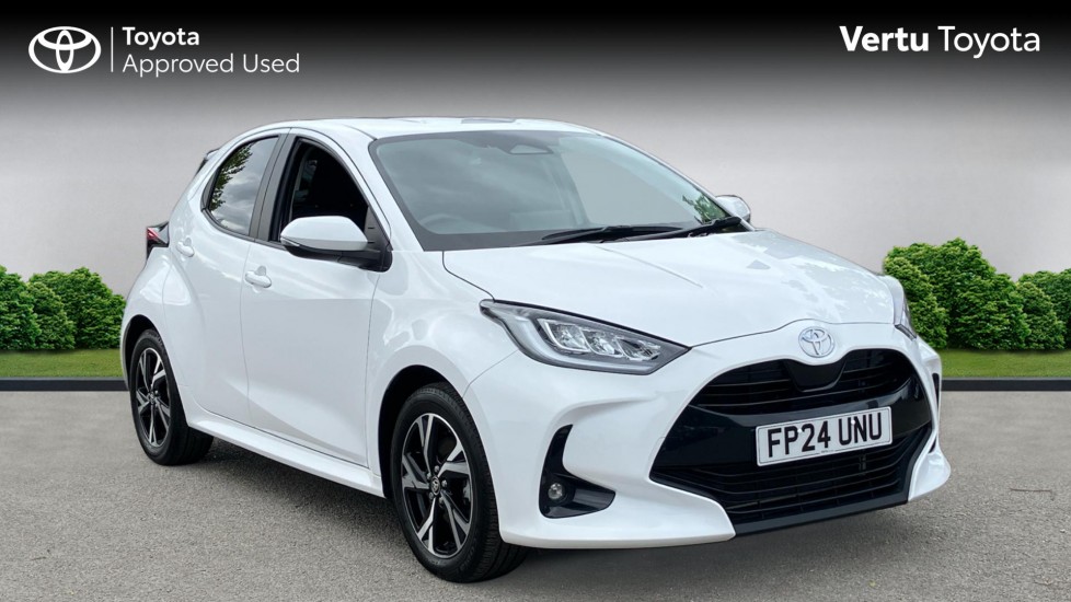 Toyota Yaris 1.5 Hybrid Design 5dr CVT Hybrid Hatchback - Image 1