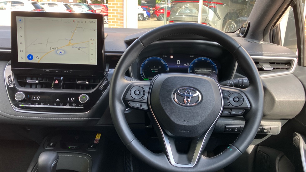 Toyota Corolla 1.8 Hybrid Excel 5dr CVT Hybrid Estate - Image 7