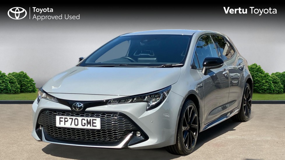 Toyota Corolla 2.0 VVT-i Hybrid GR Sport 5dr CVT Hybrid Hatchback - Image 3