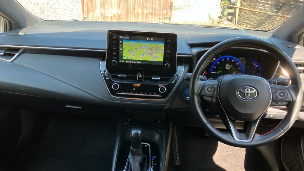 Toyota Corolla 2.0 VVT-i Hybrid GR Sport 5dr CVT Hybrid Hatchback - Image 6