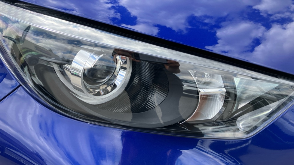 Toyota Yaris 1.5 Hybrid Icon 5dr CVT Hybrid Hatchback - Image 20