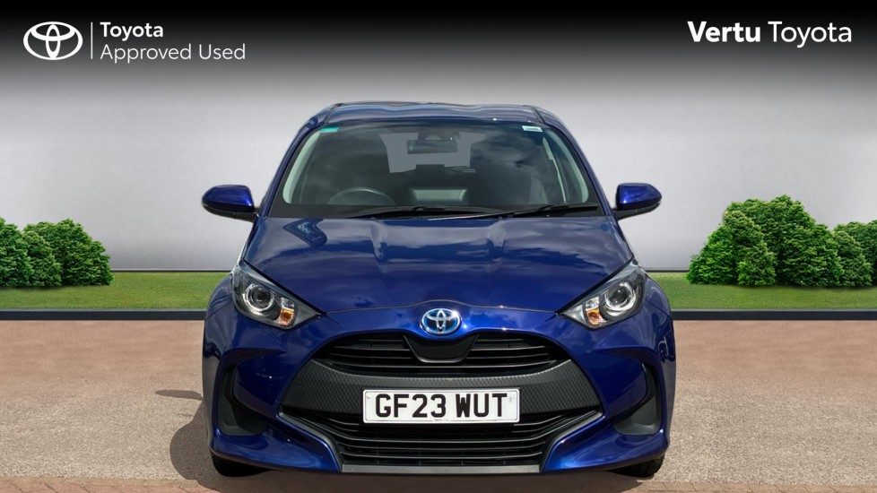Toyota Yaris 1.5 Hybrid Icon 5dr CVT Hybrid Hatchback - Image 22