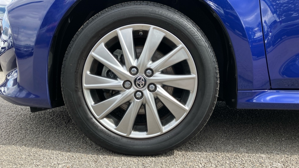 Toyota Yaris 1.5 Hybrid Icon 5dr CVT Hybrid Hatchback - Image 25