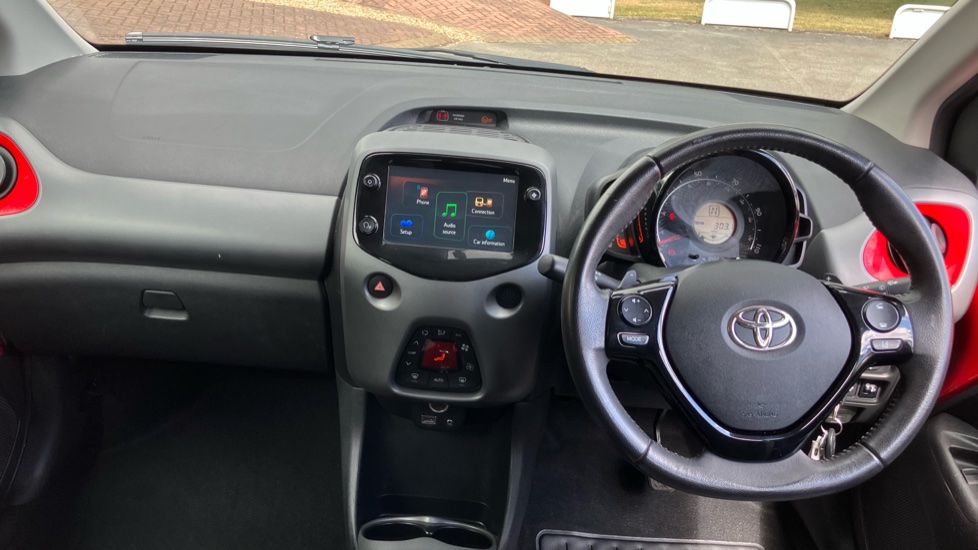 Toyota Aygo 1.0 VVT-i X-Trend TSS 5dr x-shift Petrol Hatchback - Image 6