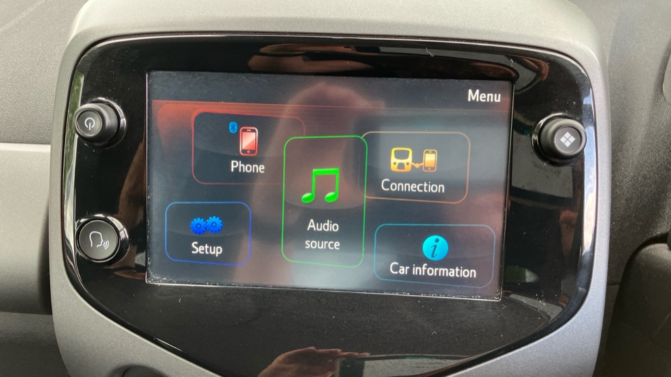 Toyota Aygo 1.0 VVT-i X-Trend TSS 5dr x-shift Petrol Hatchback - Image 9