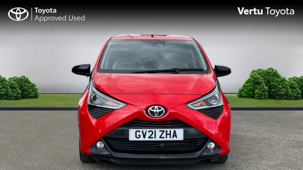 Toyota Aygo 1.0 VVT-i X-Trend TSS 5dr x-shift Petrol Hatchback - Image 22