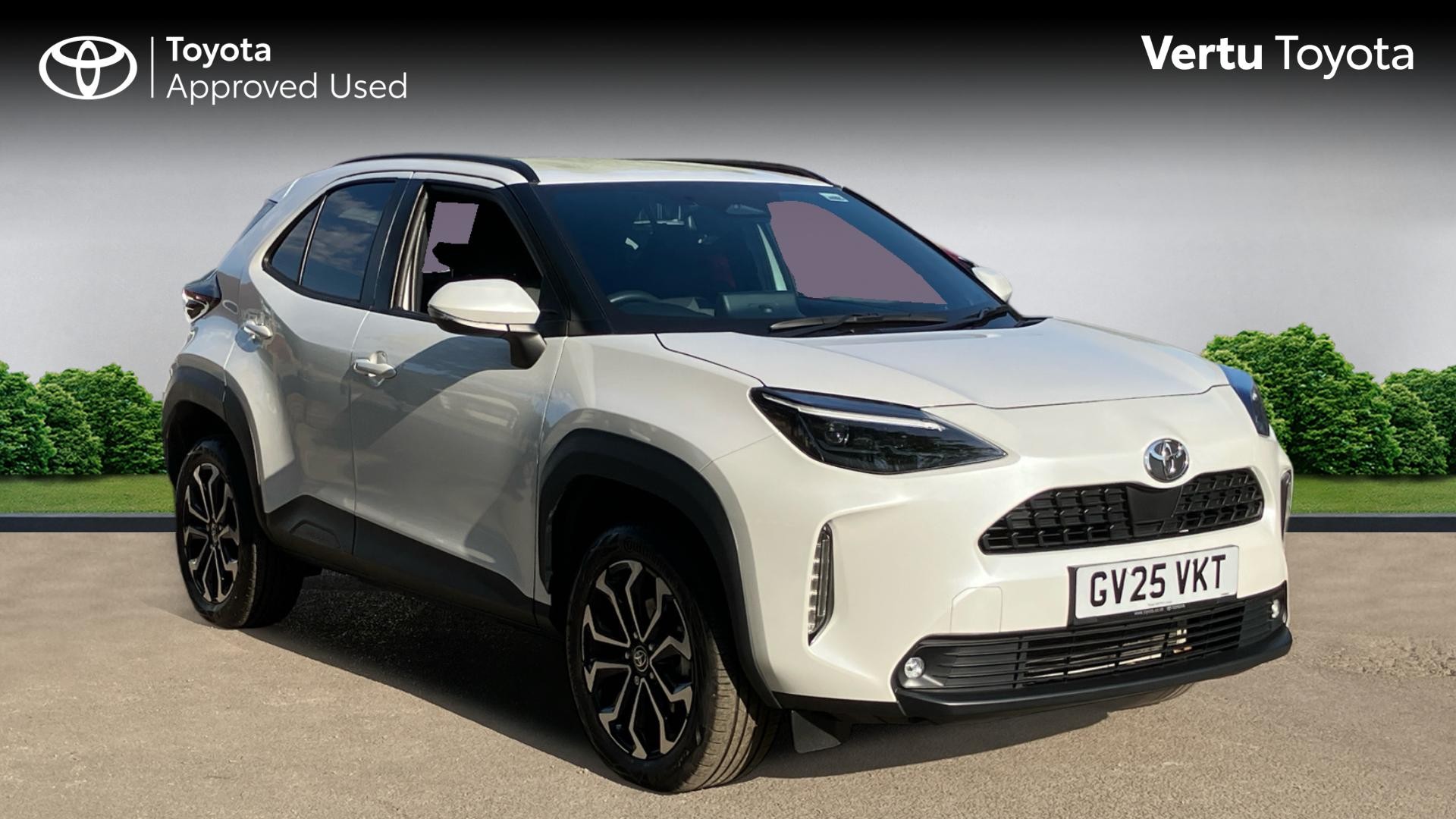 Toyota Yaris Cross listing photo