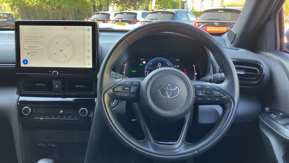Toyota Yaris Cross 1.5 Hybrid Design 5dr CVT Hybrid Estate - Image 7