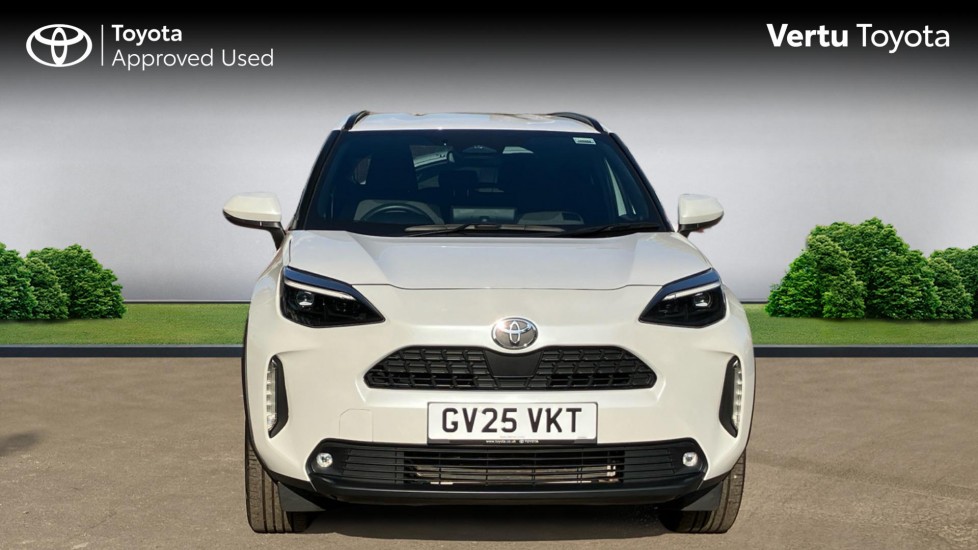 Toyota Yaris Cross 1.5 Hybrid Design 5dr CVT Hybrid Estate - Image 22