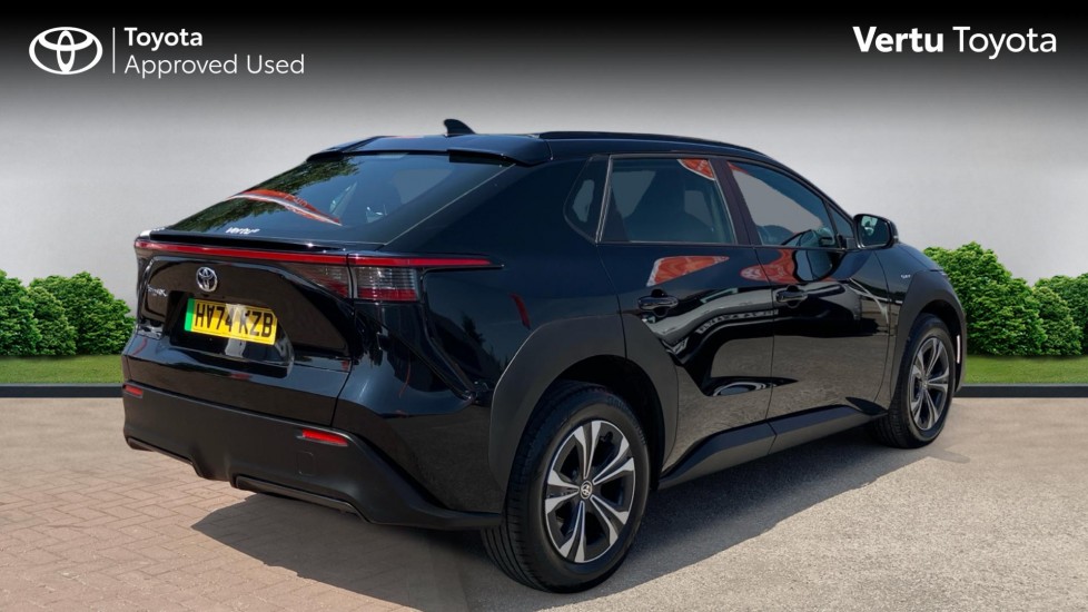 Toyota bZ4X 150kW Pure 71.4kWh 5dr Auto [11kW] Electric Hatchback - Image 2