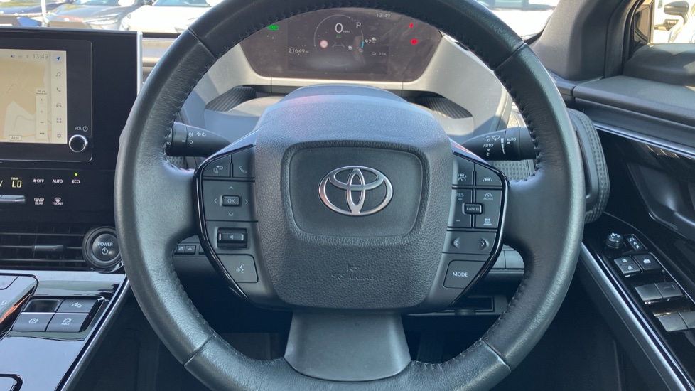 Toyota bZ4X 150kW Pure 71.4kWh 5dr Auto [11kW] Electric Hatchback - Image 10