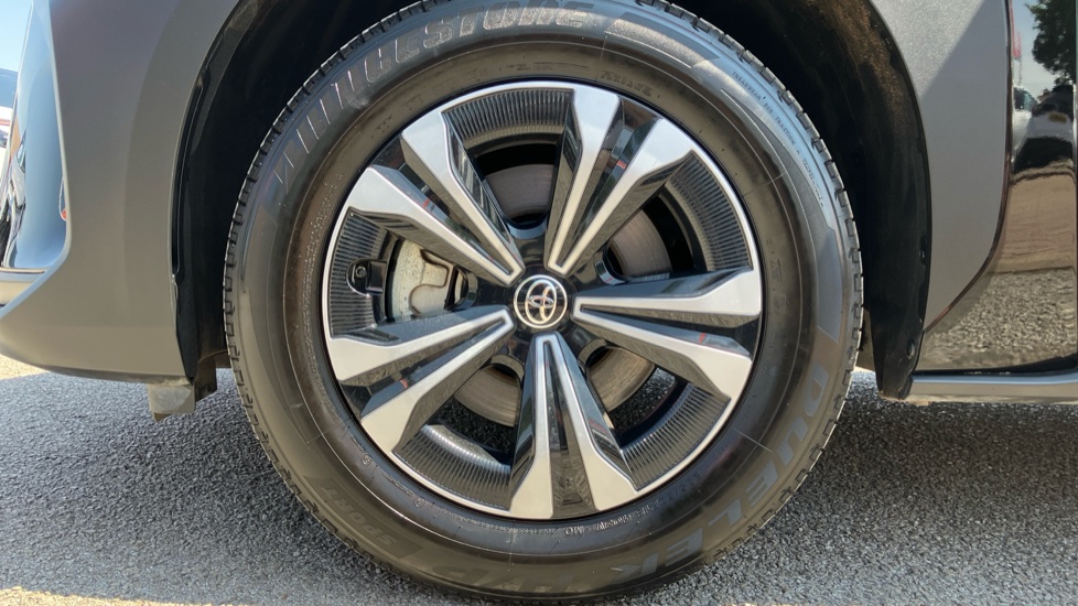Toyota bZ4X 150kW Pure 71.4kWh 5dr Auto [11kW] Electric Hatchback - Image 25