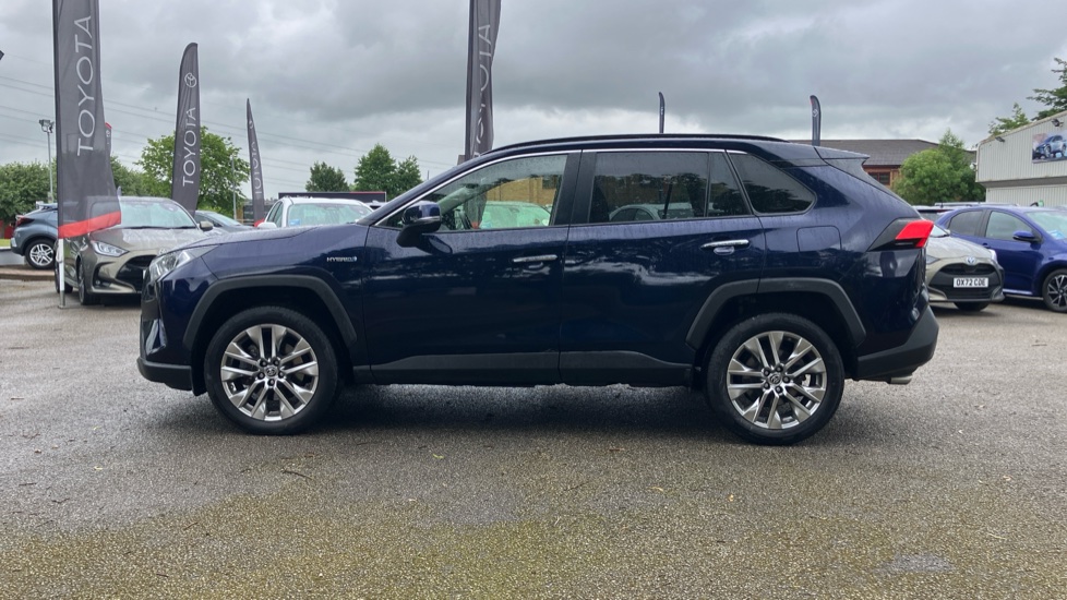 Toyota RAV4 2.5 VVT-i Hybrid Excel 5dr CVT 2WD Hybrid Estate - Image 24