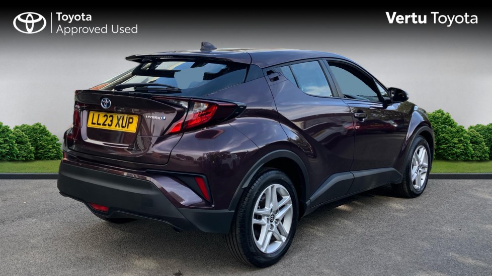 Toyota C-HR 1.8 Hybrid Icon 5dr CVT Hybrid Hatchback - Image 2