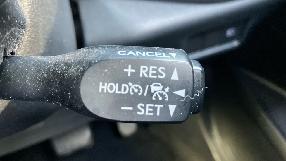 Toyota C-HR 1.8 Hybrid Icon 5dr CVT Hybrid Hatchback - Image 43
