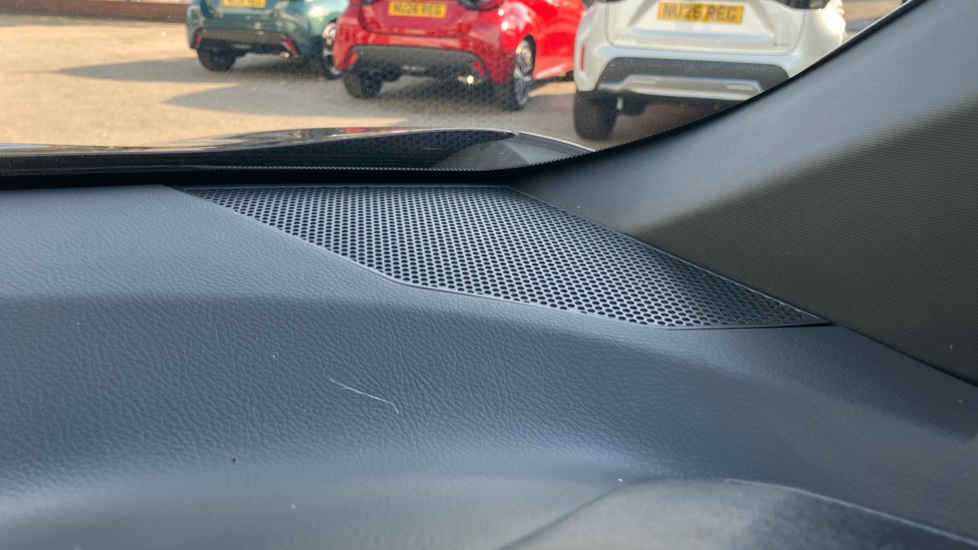 Toyota C-HR 1.8 Hybrid Icon 5dr CVT Hybrid Hatchback - Image 45