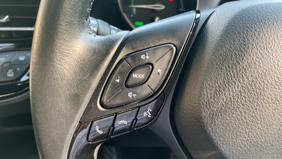 Toyota C-HR 1.8 Hybrid Icon 5dr CVT Hybrid Hatchback - Image 47