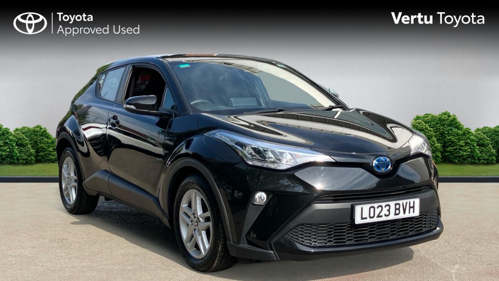 Toyota C-HR 1.8 Hybrid Icon 5dr CVT Hybrid Hatchback - Image 1