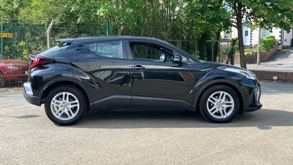 Toyota C-HR 1.8 Hybrid Icon 5dr CVT Hybrid Hatchback - Image 23