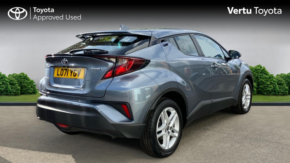 Toyota C-HR 1.8 Hybrid Icon 5dr CVT Hybrid Hatchback - Image 2
