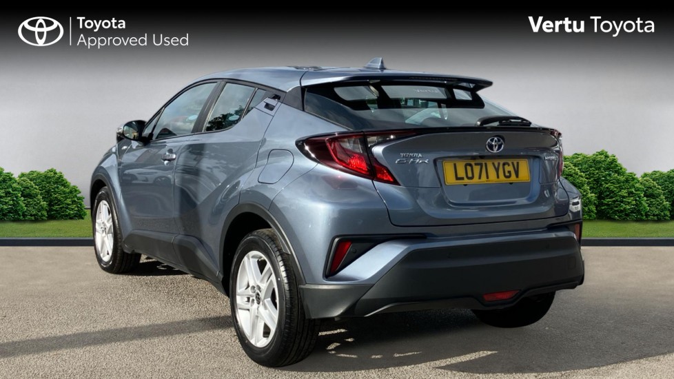 Toyota C-HR 1.8 Hybrid Icon 5dr CVT Hybrid Hatchback - Image 4